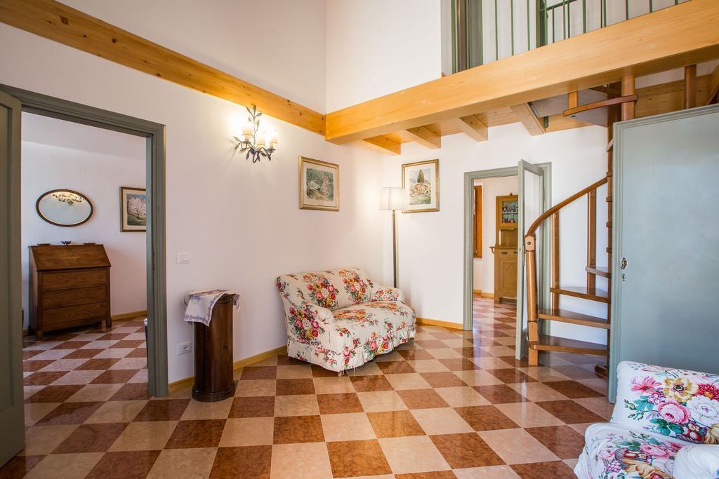 Le Camerine Apartment Water Front Toscolano Maderno Exterior foto